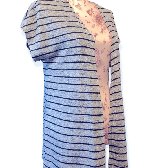 Whbm Short Sleeve Open Cardigan - Picture 4 of 4